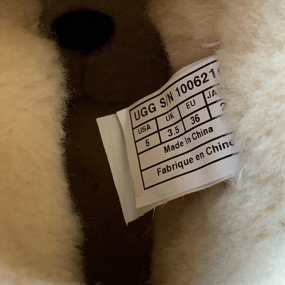 I ❤️ UGG - Picture 6 of 7